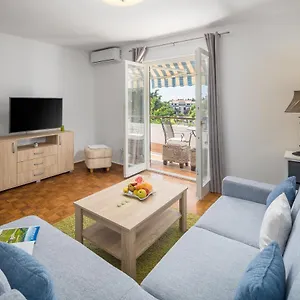 Miha Apartmán