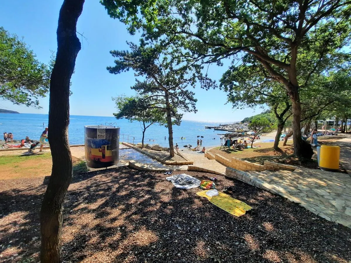 Boric Mobile Homes In Bijela Uvala And Zelena Laguna Porec Croatia